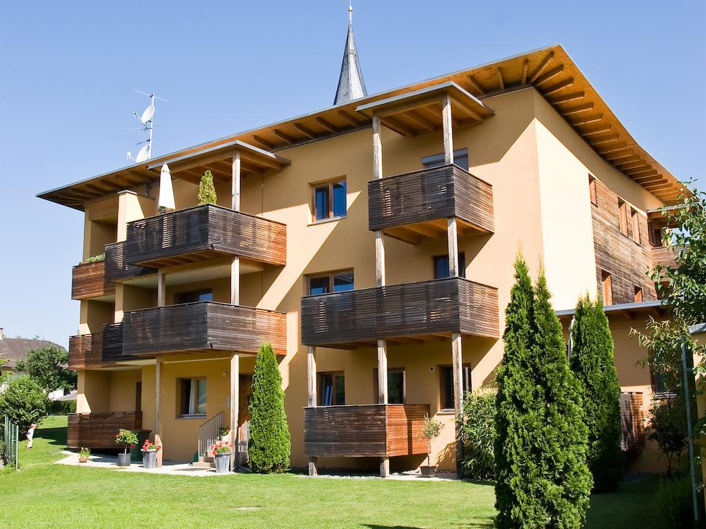 Pension Popotnik Villach Exteriör bild